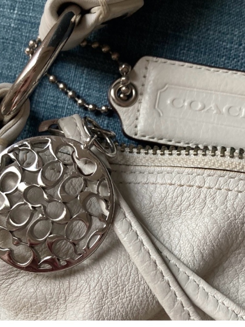 Coach Shoulder Bag Ali Leather Hobo B0969-13655 Soft Cream
Winter White - Picture 3 of 8